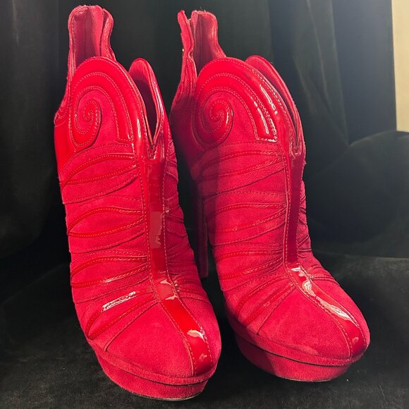 B by Brian Atwood Red Suede & Patent Leather Booties – Size 6 - Picture 1 of 11